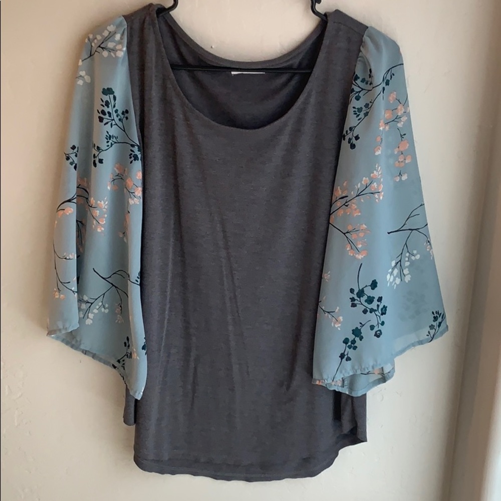 Maurices top size small